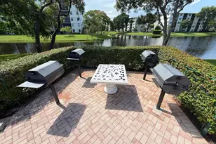 2215 Cypress Island Dr, Pompano Beach, FL 33069 - Photo 17