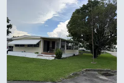 1801 SW 84th Avenue, Davie, FL 33324 - Photo 1