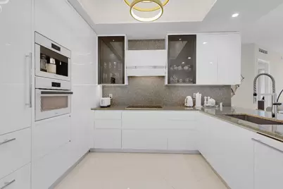 15811 Collins Avenue #2207, Sunny Isles Beach, FL 33160 - Photo 5