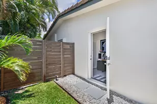 4800 NE 15th Terrace, Oakland Park, FL 33334 - Photo 17