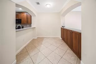 6603 Catalina Ln, Tamarac, FL 33321 - Photo 5