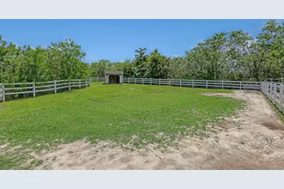15560 46th Lane S, Wellington, FL 33414 - Photo 5