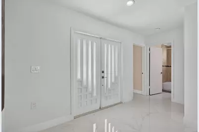 249 NW 48th Avenue, Deerfield Beach, FL 33442 - Photo 3