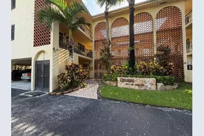 917 NE 16th Avenue #1, Fort Lauderdale, FL 33304 - Photo 1