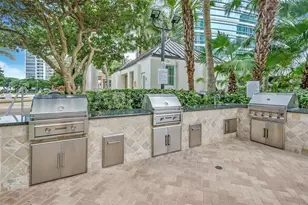 347 N New River Dr E, Fort Lauderdale, FL 33301 - Photo 31