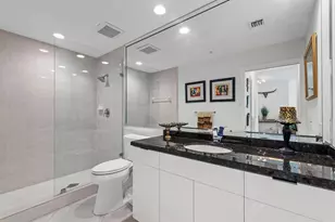347 N New River Dr E, Fort Lauderdale, FL 33301 - Photo 15