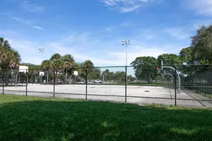 3240 Lake Osborne Dr, Lake Worth, FL 33461 - Photo 21