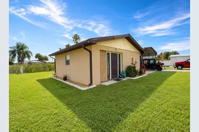 1095 Chobee Loop, Okeechobee, FL 34974 - Photo 15