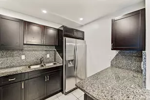6447 Bay Club Dr, Fort Lauderdale, FL 33308 - Photo 13