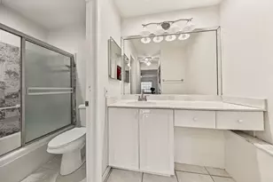 6447 Bay Club Dr, Fort Lauderdale, FL 33308 - Photo 17