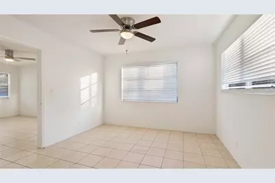 709 SE 15th Street #1, Fort Lauderdale, FL 33316 - Photo 17