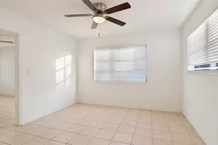 709 SE 15th St, Fort Lauderdale, FL 33316 - Photo 17