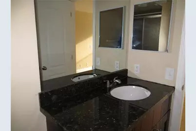 110 Lake Emerald Drive #409, Oakland Park, FL 33309 - Photo 7