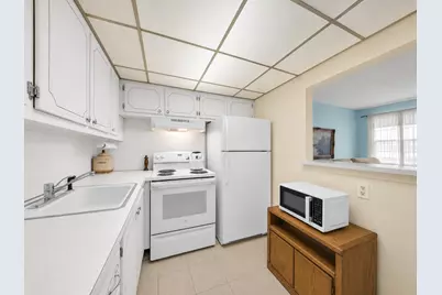 43 Berkshire B, West Palm Beach, FL 33417 - Photo 13