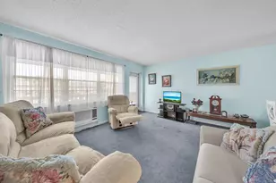 43 Berkshire B, West Palm Beach, FL 33417 - Photo 9