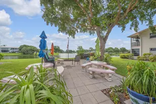 43 Berkshire B, West Palm Beach, FL 33417 - Photo 5