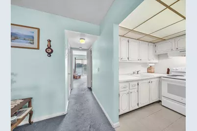 43 Berkshire B, West Palm Beach, FL 33417 - Photo 11