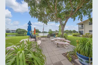 43 Berkshire B, West Palm Beach, FL 33417 - Photo 5