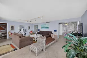 5380 N Ocean Dr, Riviera Beach, FL 33404 - Photo 11