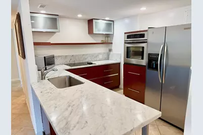 1000 Spanish River Road #1B, Boca Raton, FL 33432 - Photo 7