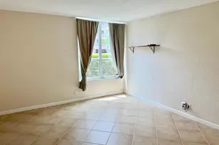 1000 Spanish River Rd, Boca Raton, FL 33432 - Photo 37