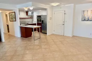 1000 Spanish River Rd, Boca Raton, FL 33432 - Photo 5