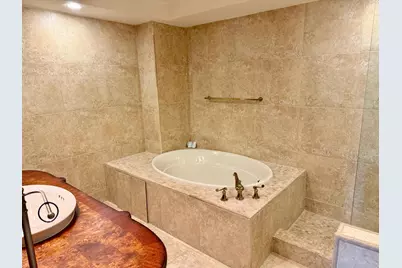 1000 Spanish River Road #1B, Boca Raton, FL 33432 - Photo 35