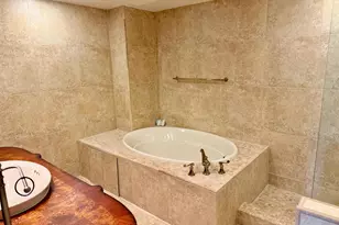 1000 Spanish River Rd, Boca Raton, FL 33432 - Photo 35