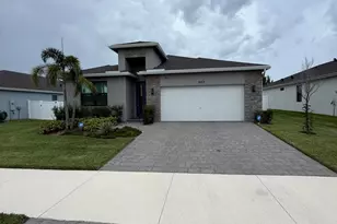 1653 NE Ocean Dunes Dr, Jensen Beach, FL 34957 - Photo 1