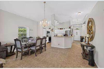 8058 Via Hacienda, Riviera Beach, FL 33418 - Photo 25
