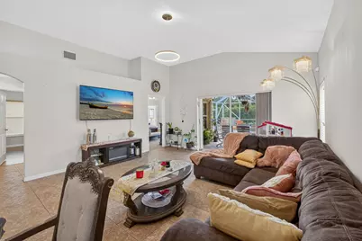 8058 Via Hacienda, Riviera Beach, FL 33418 - Photo 21