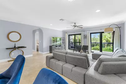 11397 Pond View Drive #E202, Wellington, FL 33414 - Photo 5