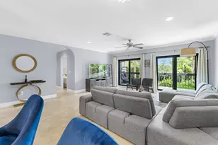 11397 Pond View Dr, Wellington, FL 33414 - Photo 5