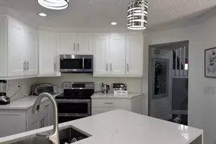 1025 Siena Oaks Cir W, Palm Beach Gardens, FL 33410 - Photo 9