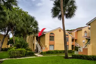 950 Coral Club Dr, Coral Springs, FL 33071 - Photo 25