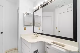 950 Coral Club Dr, Coral Springs, FL 33071 - Photo 19
