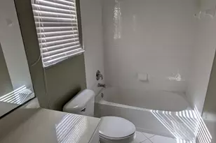 9015 Alexandra Cir, Wellington, FL 33414 - Photo 13