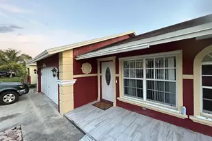 7526 SW 7th Ct, North Lauderdale, FL 33068 - Photo 3