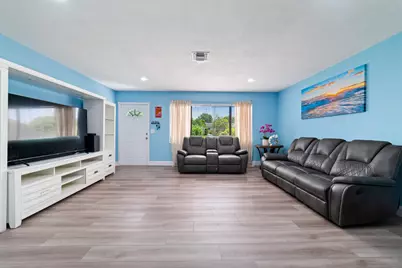 6767 Massachusetts Drive, Lake Worth, FL 33462 - Photo 3