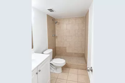 431 Executive Center Drive #204, West Palm Beach, FL 33401 - Photo 9