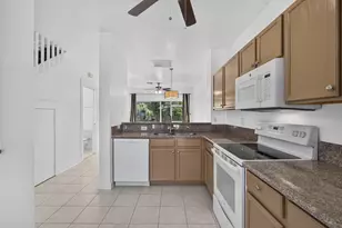 6932 Stoney Creek Cir, Lake Worth, FL 33467 - Photo 11