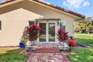 1255 SW 15th Ave, Fort Lauderdale, FL 33312 - Photo 7