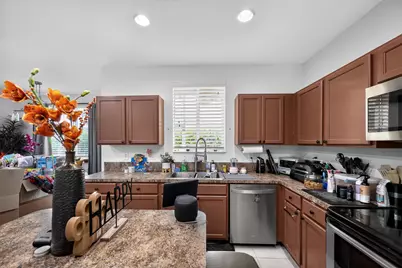 2823 S Evergreen Circle, Boynton Beach, FL 33426 - Photo 9