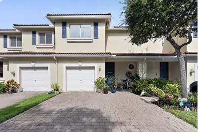 2823 S Evergreen Circle, Boynton Beach, FL 33426 - Photo 1
