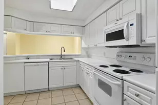2730 Anzio Ct, Palm Beach Gardens, FL 33410 - Photo 15