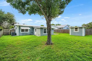 5709 SE Indigo Ave, Stuart, FL 34997 - Photo 21