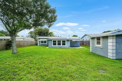 5709 SE Indigo Avenue, Stuart, FL 34997 - Photo 21