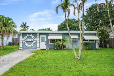 5709 SE Indigo Avenue, Stuart, FL 34997 - Photo 1