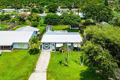 5709 SE Indigo Avenue, Stuart, FL 34997 - Photo 23