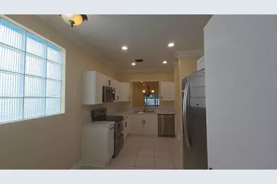10351 NW 7th Street, Coral Springs, FL 33071 - Photo 7